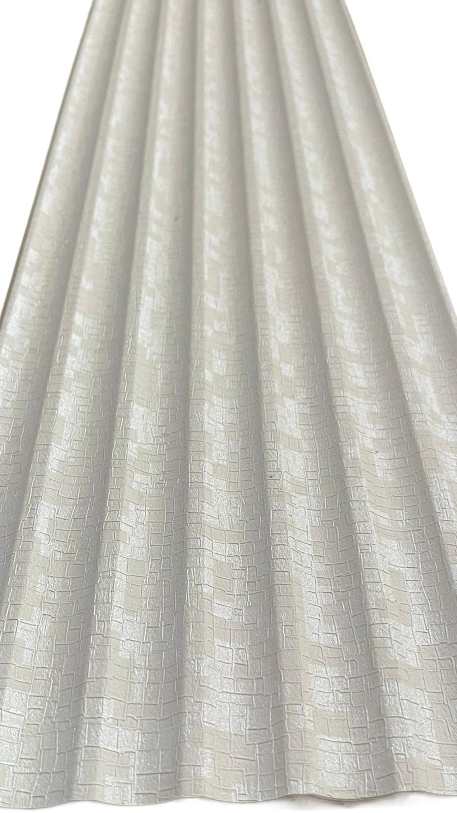 חיפוי קיר דמוי טקסטורת עור – דגם 99004 בגוון שמנת