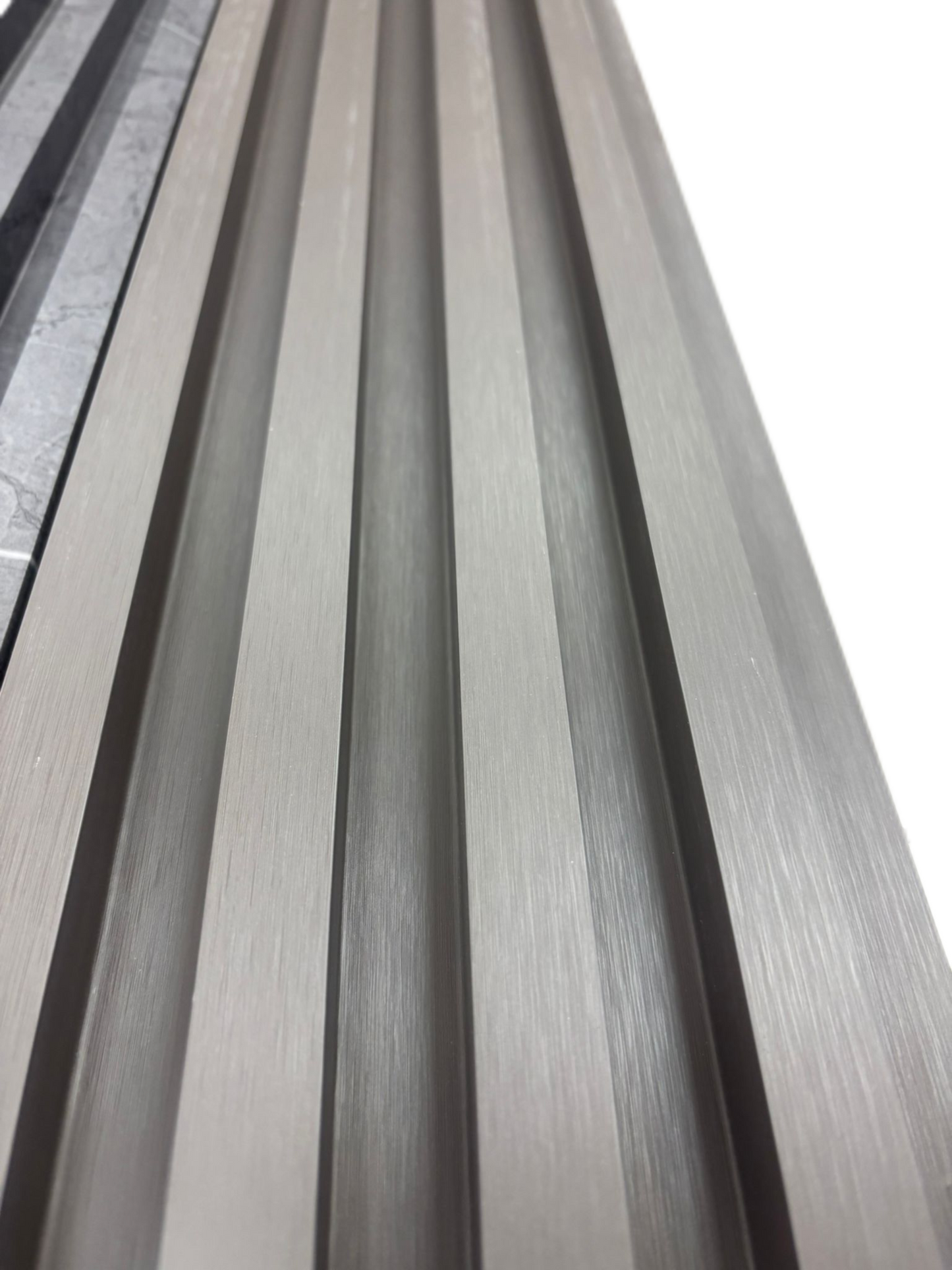 סרגל חיפוי קיר – דגם 290