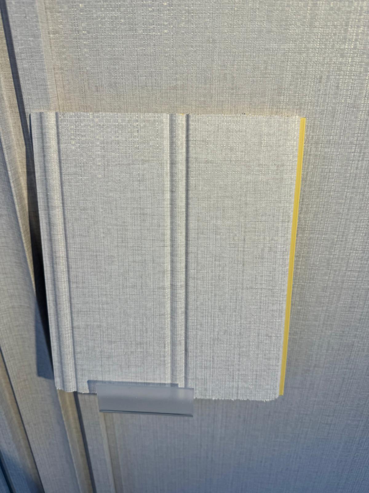 16-007 196 סרגל דקורטיבי – דמוי בד אפור