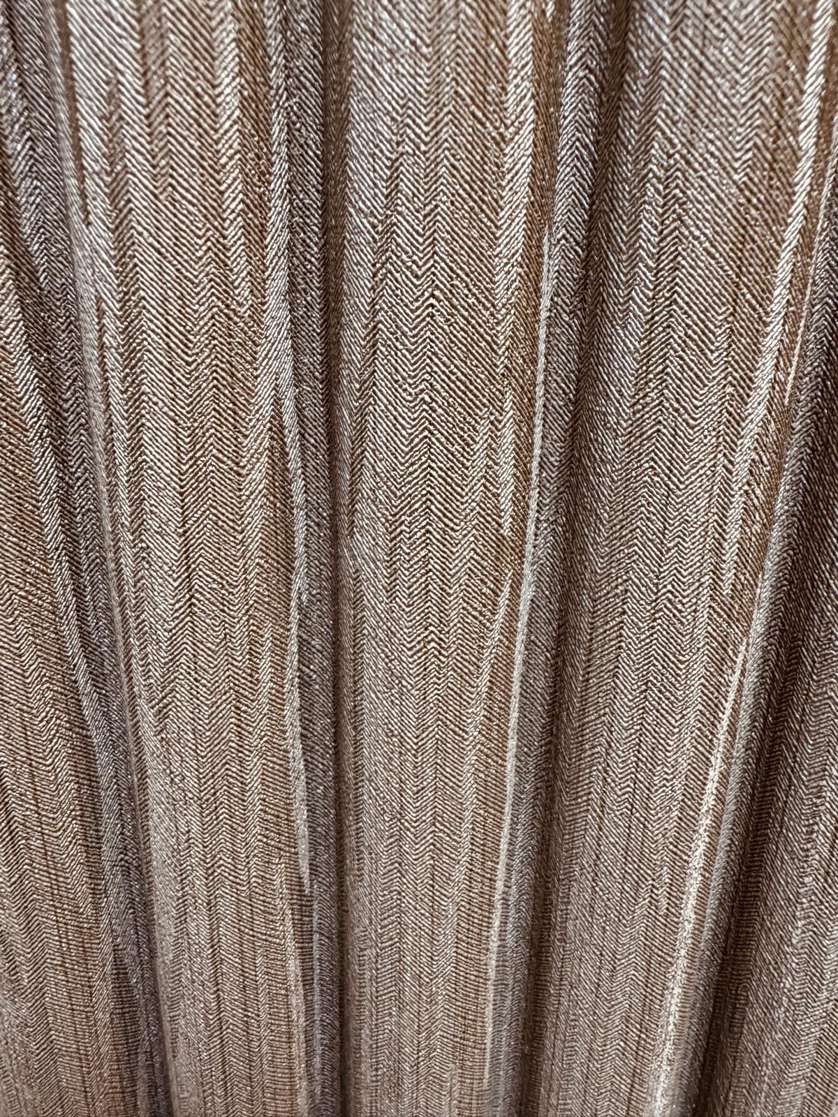 99011 סרגלים דקורטיביים 280×15 ס"מ – דמוי בד בטקסטורת זיגזג בגוון שוקולד בהיר