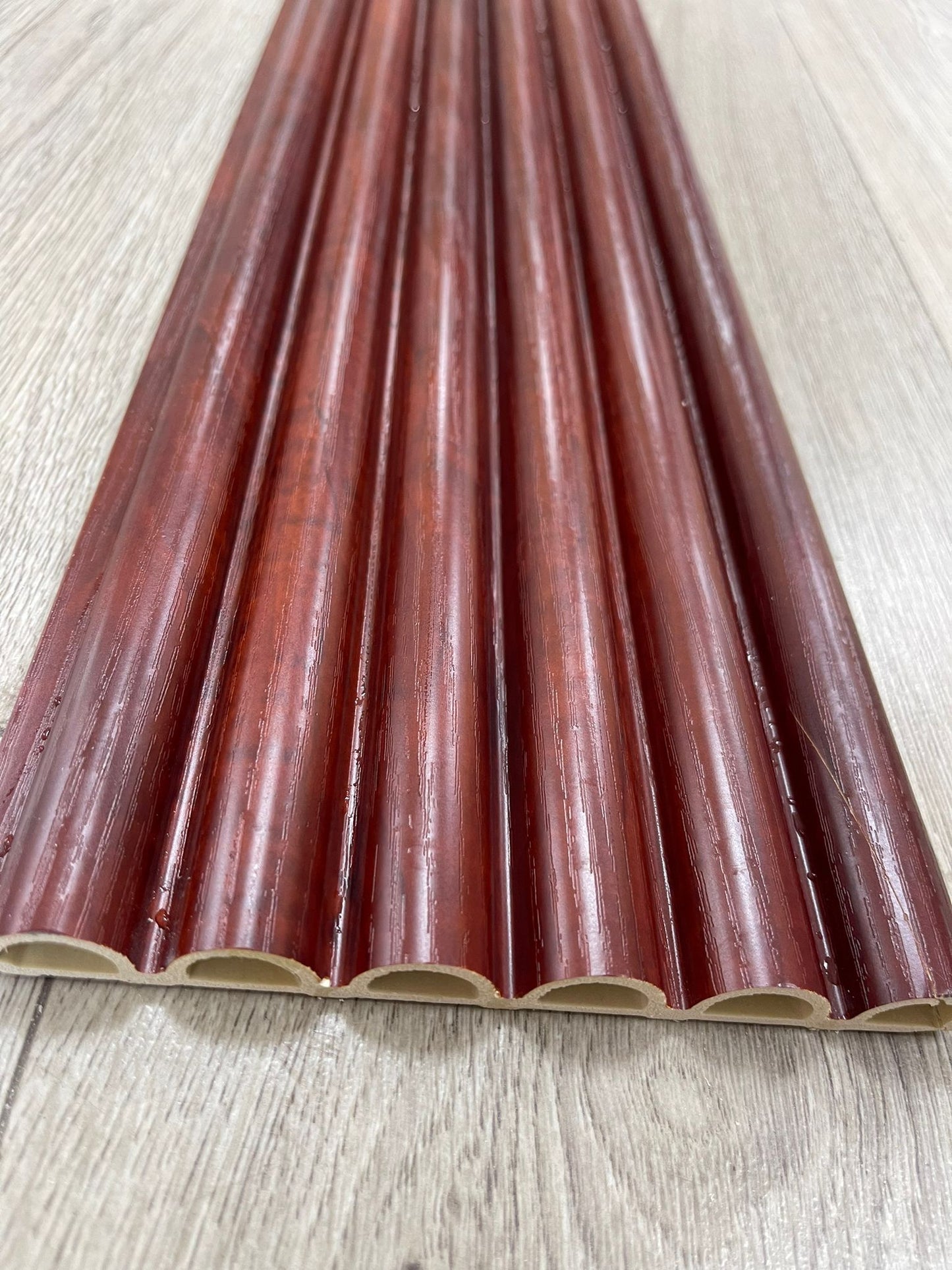 לוח קיר דקורטיבי P126-R