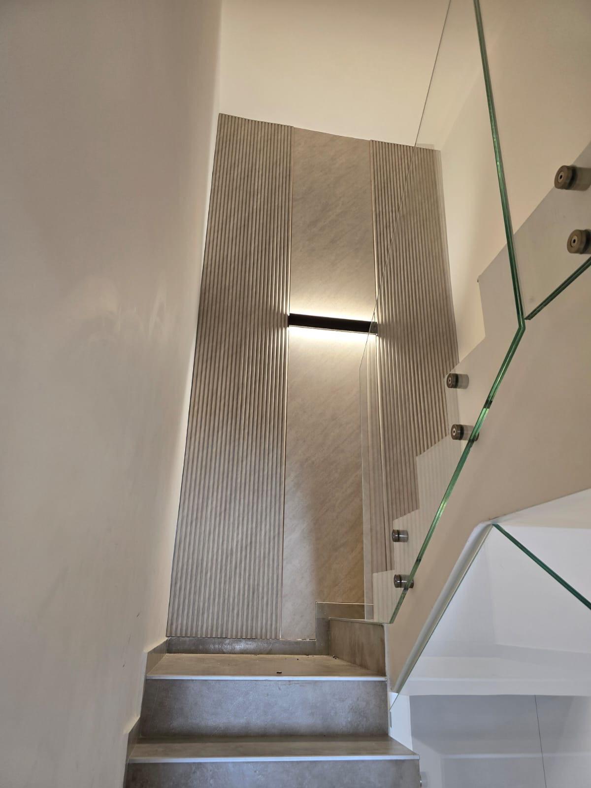 לוח דמוי אבן P150 | 280×120×0.5 ס״מ